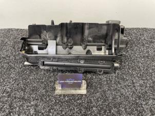 Ventildeckel van een BMW X3 (E83) 2.0d 16V 2007
