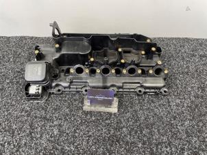 Ventildeckel van een BMW X3 (E83) 2.0d 16V 2007