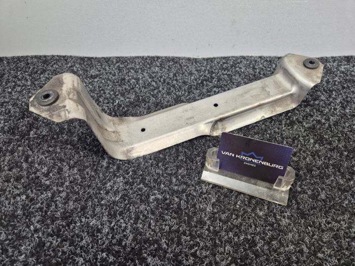 Begagnade Diverse Jaguar F-type 5.0 SC V8 R 32V Pris € 39,95 Inklusive moms erbjuds av Van Kronenburg Engines