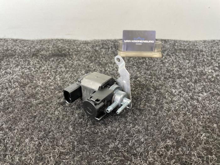 Neuf Régulateur pression turbo Porsche Panamera (970) 3.0 D V6 24V Prix € 29,95 Prix TTC proposé par Van Kronenburg Engines