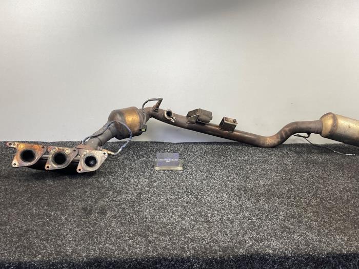 Gebrauchte Abgaskrümmer + Katalysator Mercedes E (W211) 3.5 E-350 CGI V6 24V Preis € 249,95 Mit Mehrwertsteuer angeboten von Van Kronenburg Engines