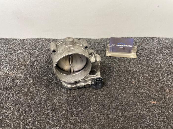 Usagé Boitier papillon Audi A6 Quattro (C5) 2.4 V6 30V Prix € 28,00 Prix TTC proposé par Van Kronenburg Engines
