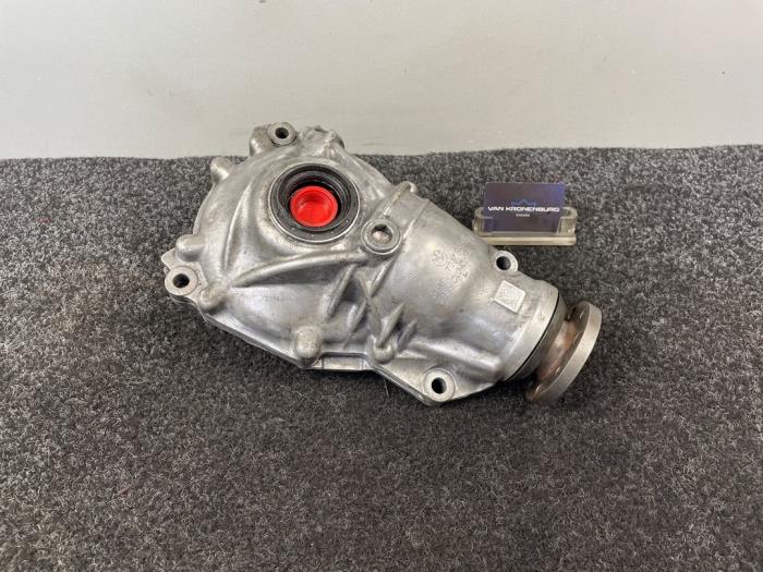 Begagnade Främre differential BMW 5 serie (F10) 535d 24V Pris € 605,00 Inklusive moms erbjuds av Van Kronenburg Engines