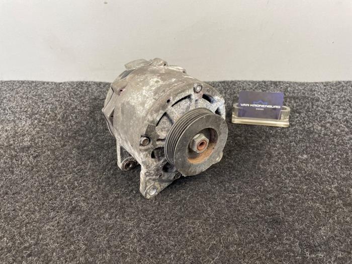 Begagnade Dynamo Audi RS 4 Avant (B7) RS4 4.2 V8 40V Pris € 119,95 Inklusive moms erbjuds av Van Kronenburg Engines