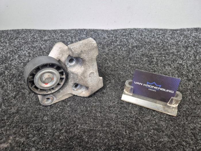 Usados Tensor correa múltiple Fiat Ducato (250) 2.3 D 120 Multijet Precio € 60,50 IVA incluido ofrecido por Van Kronenburg Engines