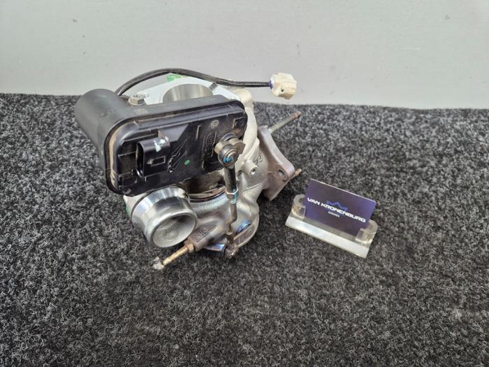 Gebrauchte Turbo Renault Talisman (RFDL) 1.8 TCe 225 EDC Preis auf Anfrage angeboten von Van Kronenburg Engines