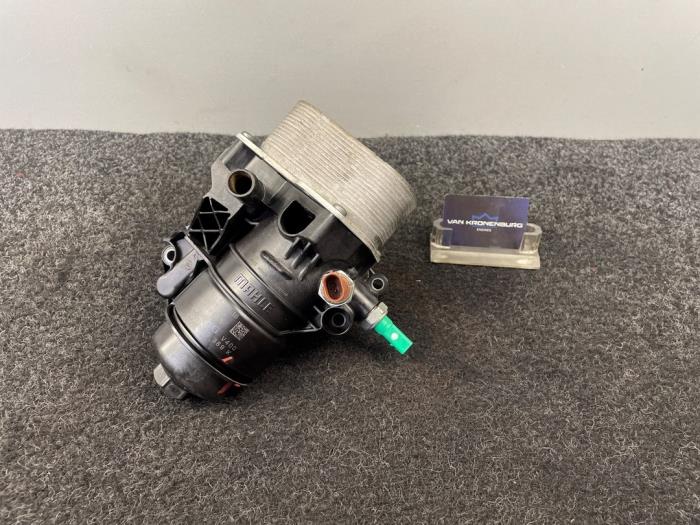 Gebrauchte Ölfiltergehäuse Volkswagen Golf VII (AUA) 2.0 GTD 16V Preis € 29,95 Mit Mehrwertsteuer angeboten von Van Kronenburg Engines