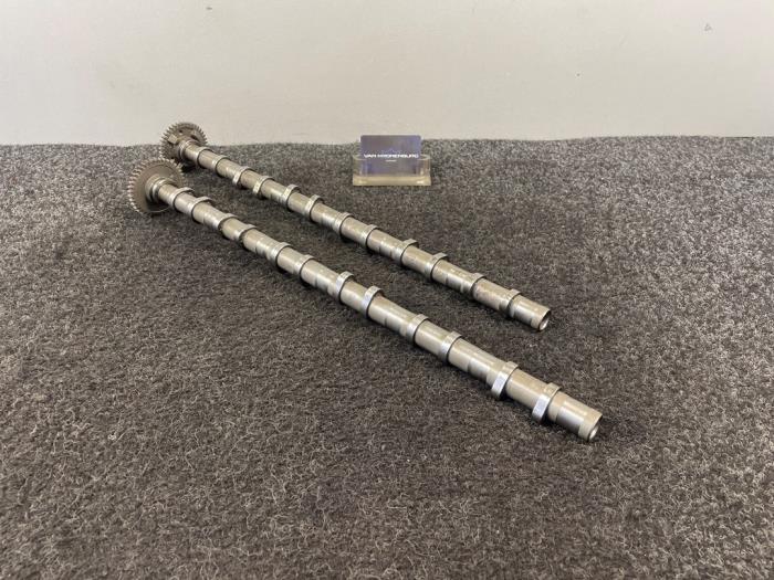 Gebrauchte Nockenwelle Set BMW 5 serie (F10) 535d xDrive 24V Preis auf Anfrage angeboten von Van Kronenburg Engines
