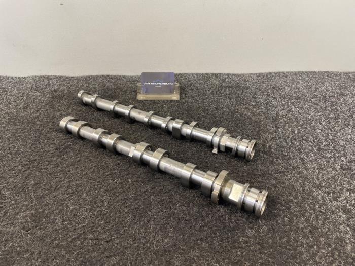 Usagé Kit arbre à cames BMW M5 (F10) 4.4 V8 32V TwinPower Turbo Prix € 484,00 Prix TTC proposé par Van Kronenburg Engines