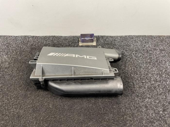 Gebrauchte Luftfiltergehäuse Mercedes CLS AMG (C218) 5.5 63 AMG V8 32V Performance Pack 4-Mat. Preis € 59,96 Mit Mehrwertsteuer angeboten von Van Kronenburg Engines