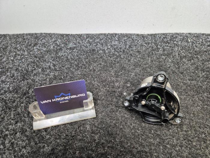Usagé Thermostat Audi RS 4 Avant (B9) 2.9 V6 TFSI 24V Prix € 59,96 Prix TTC proposé par Van Kronenburg Engines