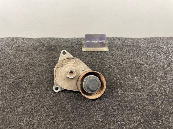 Usados Tensor correa múltiple Landrover Range Rover Sport (LS) 3.6 TDV8 32V Precio € 29,95 IVA incluido ofrecido por Van Kronenburg Engines