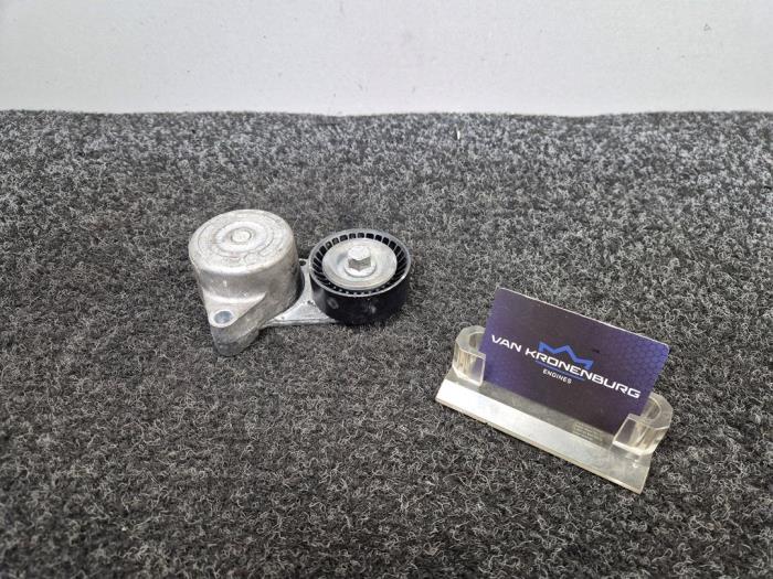 Gebrauchte Spanrolle multiriem Mercedes ML III (166) 4.7 ML-500 BlueDirect 32V 4-Matic Preis € 40,00 Mit Mehrwertsteuer angeboten von Van Kronenburg Engines