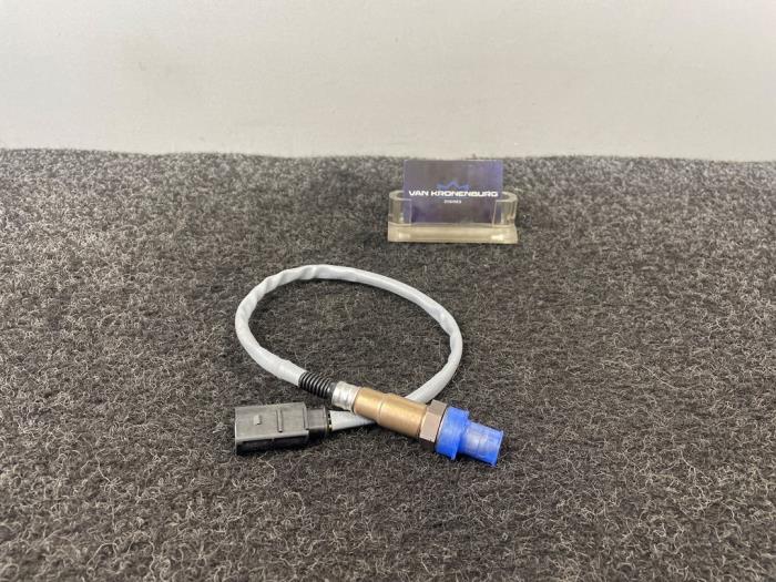 Neuf Sonde lambda Mercedes Sprinter 5t (907.6) 519 CDI 3.0 V6 24V 4x4 Prix € 99,95 Prix TTC proposé par Van Kronenburg Engines