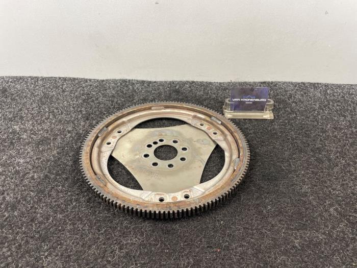 Gebrauchte Starterkranz Mercedes C (W204) 1.8 C-180 CGI 16V Preis € 69,95 Mit Mehrwertsteuer angeboten von Van Kronenburg Engines