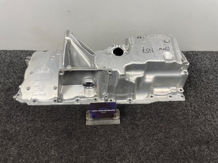 Gebrauchte Ölwanne BMW 5 serie (F10) 535d xDrive 24V Preis € 274,95 Mit Mehrwertsteuer angeboten von Van Kronenburg Engines