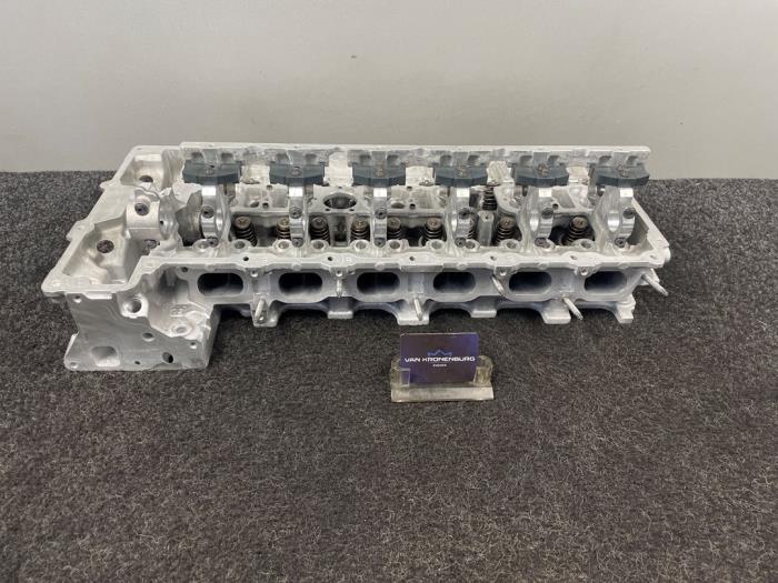 Usagé Culasse BMW 3 serie (E90) 335i 24V Prix € 242,00 Prix TTC proposé par Van Kronenburg Engines