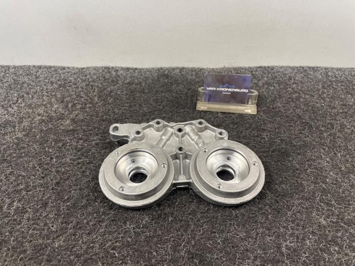 Gebrauchte Nockenwellengehäuse Volkswagen Golf VII (AUA) 2.0 R 360S 4Motion 16V Preis € 35,01 Mit Mehrwertsteuer angeboten von Van Kronenburg Engines