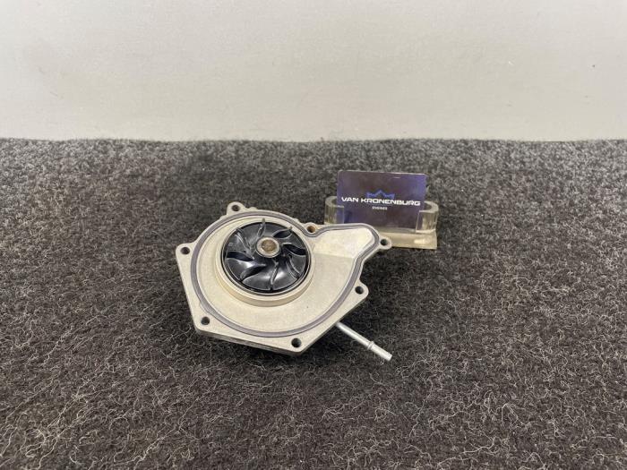 Begagnade Vattenpump Audi A7 Sportback (4GA/4GF) 3.0 V6 24V TFSI Quattro Pris € 50,00 Inklusive moms erbjuds av Van Kronenburg Engines