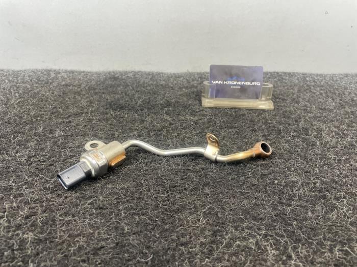 Begagnade Sensor (övriga) BMW 3 serie (F30) 318d 2.0 16V Pris € 15,00 Inklusive moms erbjuds av Van Kronenburg Engines