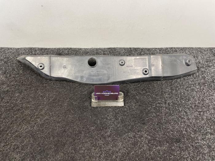 Fender trim