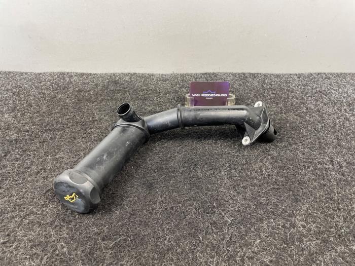 Gebrauchte Öl Füllrohr Porsche 911 (991) 3.8 24V GT3 Preis € 99,99 Mit Mehrwertsteuer angeboten von Van Kronenburg Engines