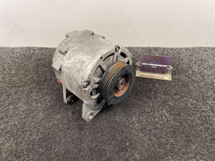 Begagnade Dynamo Audi RS 4 Avant (B7) RS4 4.2 V8 40V Pris € 120,00 Inklusive moms erbjuds av Van Kronenburg Engines