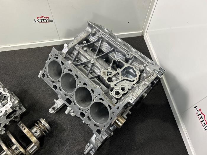 Engine from a Audi RS 4 (B7) RS4 4.2 V8 40V