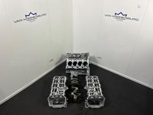 Engine from a Audi RS 4 (B7) RS4 4.2 V8 40V