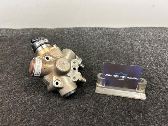 Begagnade Högtryckspump Mercedes E (W212) E-350 CGI V6 24V BlueEfficiency Pris € 3.025,00 Inklusive moms erbjuds av Van Kronenburg Engines