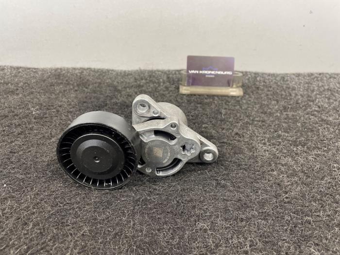 Usados Tensor correa múltiple Mercedes C (W205) C-220d 2.0 Turbo 16V 4-Matic Precio € 24,20 IVA incluido ofrecido por Van Kronenburg Engines