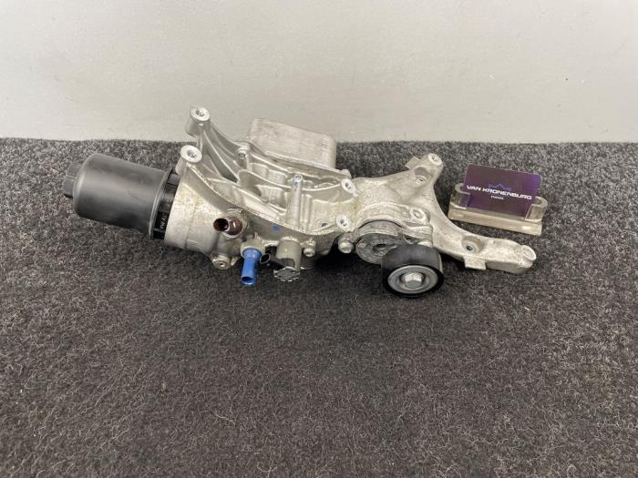 Gebrauchte Ölfiltergehäuse Volkswagen Golf VII (AUA) 2.0 GTI 16V Preis € 40,00 Mit Mehrwertsteuer angeboten von Van Kronenburg Engines