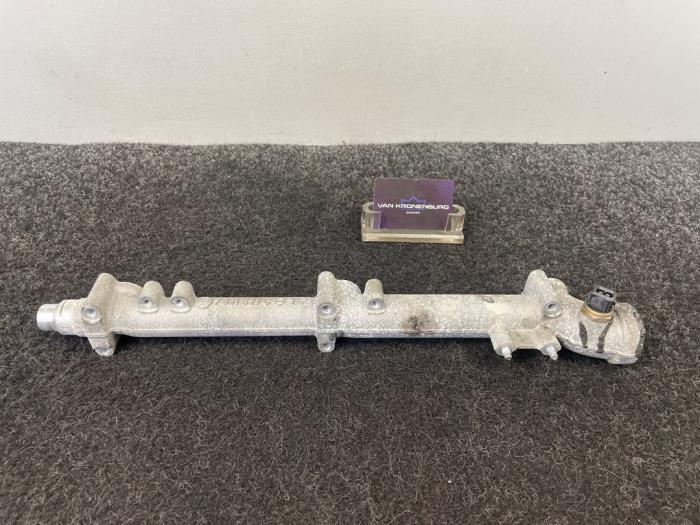 Begagnade Vattenrör BMW 3 serie (E46/2) M3 3.2 24V Pris € 49,95 Inklusive moms erbjuds av Van Kronenburg Engines