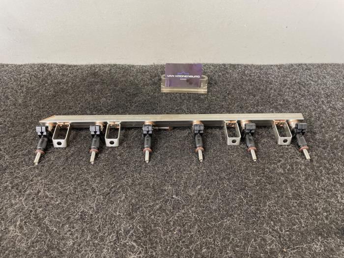 Usagé Système d'injection BMW 3 serie (E90) 330i 24V Prix € 125,01 Prix TTC proposé par Van Kronenburg Engines