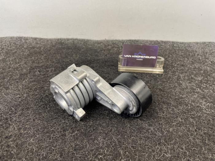 Spanrolle multiriem van een BMW 5 serie (E60) 528i 24V 2008