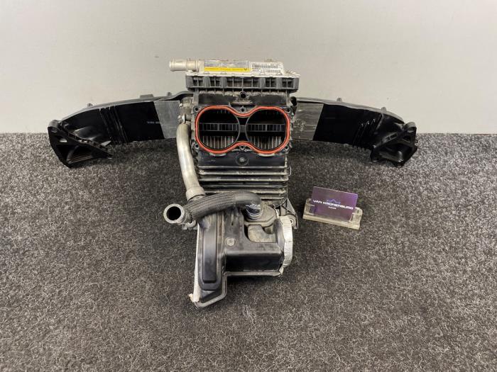 Usados Intercooler Audi RS 6 Avant (C7) 4.0 V8 TFSI 32V Precio € 479,99 IVA incluido ofrecido por Van Kronenburg Engines