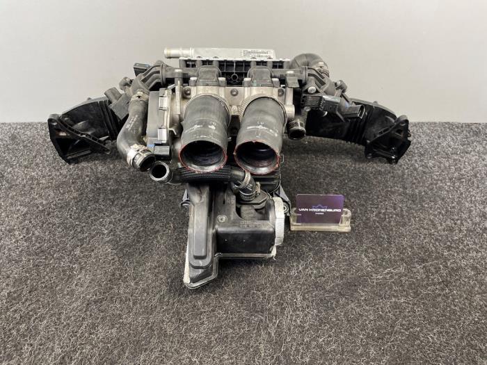 Usados Intercooler Audi RS 6 Avant (C7) 4.0 V8 TFSI 32V Precio € 479,99 IVA incluido ofrecido por Van Kronenburg Engines