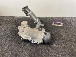 Vattenpump från en Audi RS 6 Avant (C7) 4.0 V8 TFSI 32V 2016