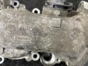 Vattenpump från en Audi RS 6 Avant (C7) 4.0 V8 TFSI 32V 2016