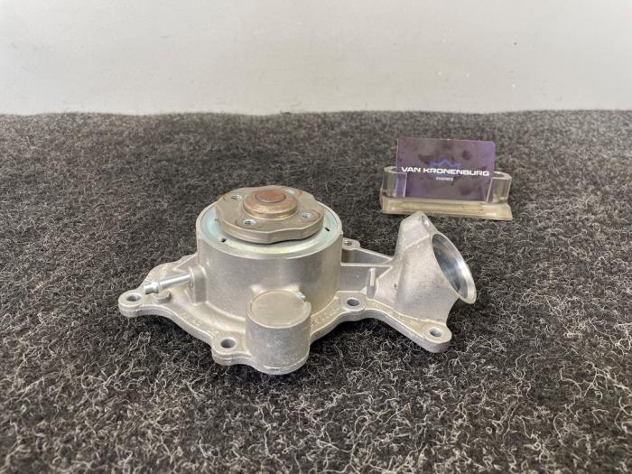 Begagnade Vattenpump Porsche Panamera (971G) 2.9 V6 24V 4 Pris € 48,94 Inklusive moms erbjuds av Van Kronenburg Engines