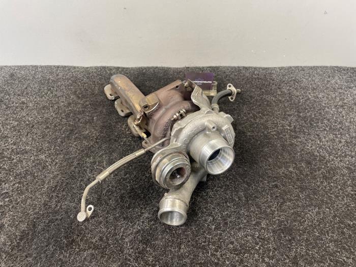 Używane Turbo Mercedes GL (X166) 4.7 GL 450 V8 32V 4-Matic Cena € 199,95 Z VAT oferowane przez Van Kronenburg Engines