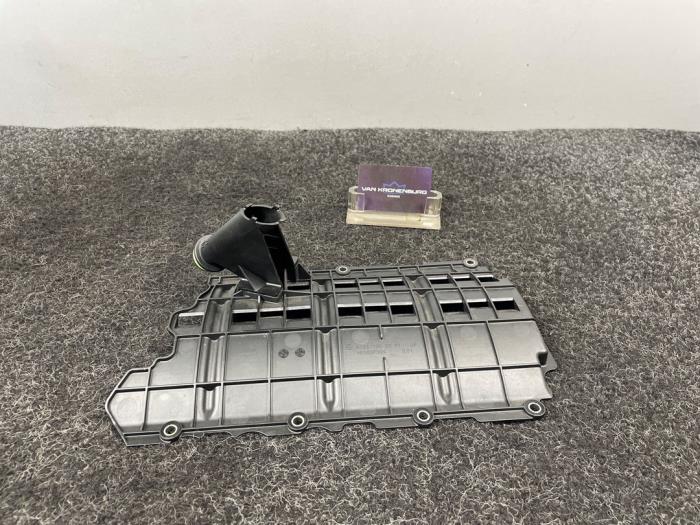 Used Sump Mercedes A-Klasse AMG (W176) 2.0 A-45 AMG Turbo 16V 4-Matic Price € 19,95 Inclusive VAT offered by Van Kronenburg Engines