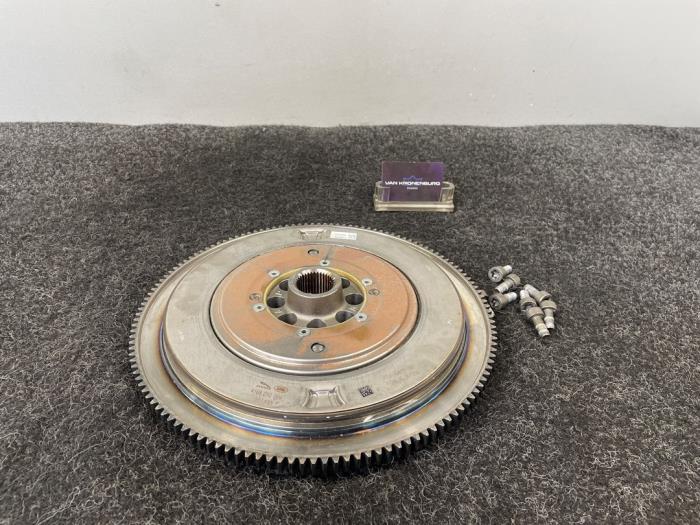 Used Flywheel Landrover Range Rover IV (LG) 2.0 16V P400e Price € 665,50 Inclusive VAT offered by Van Kronenburg Engines