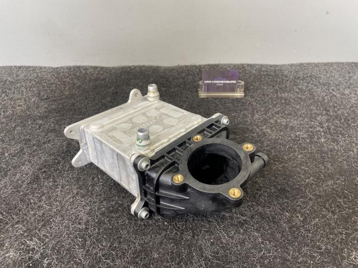 Usados Intercooler Rolls Royce Wraith (RR5) 6.6 Twin Turbo V12 48V Black Badge Precio € 200,00 IVA incluido ofrecido por Van Kronenburg Engines