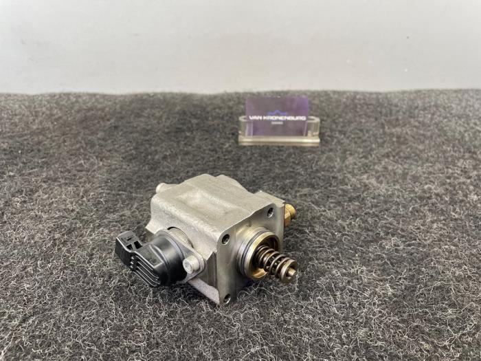Gebrauchte Kraftstoffpumpe Mechanisch BMW 7 serie (E65/E66/E67) 760i,Li 6.0 V12 48V Preis € 1.000,00 Mit Mehrwertsteuer angeboten von Van Kronenburg Engines