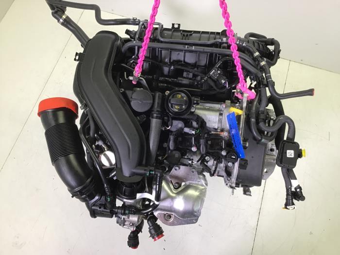 Engine Volkswagen Golf - 05E100031T DPBDPBA