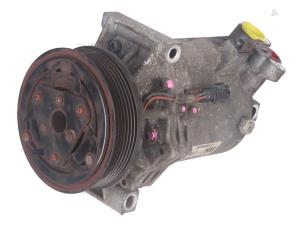 Usagé Compresseur d'air pour Turbo Dacia Duster Prix € 75,01 Prix TTC proposé par Autorecycling Kempers