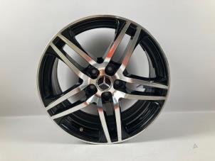Begagnade Diverse Mercedes CLA Pris € 82,00 Inklusive moms erbjuds av Autorecycling Kempers
