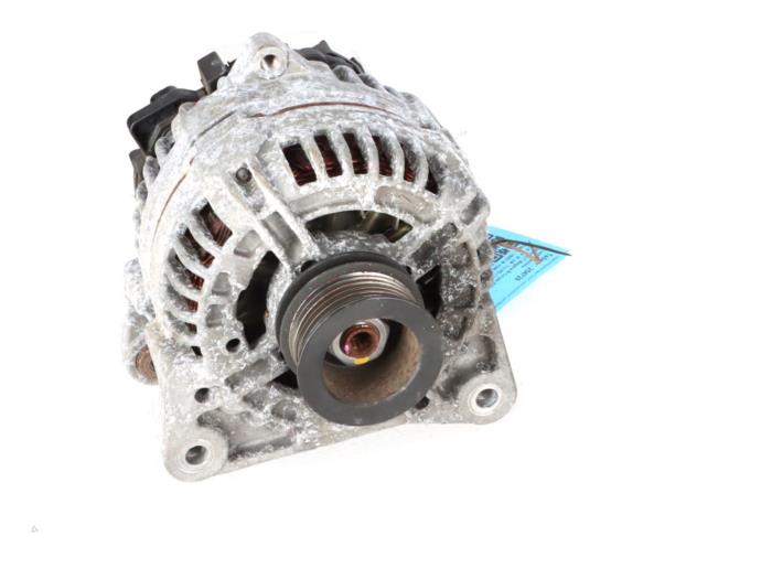 Begagnade Integrerad startgenerator Renault Megane Pris € 50,00 Inklusive moms erbjuds av Autorecycling Kempers