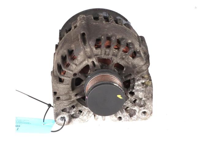 Begagnade Integrerad startgenerator Mercedes Citan Pris € 100,00 Inklusive moms erbjuds av Autorecycling Kempers
